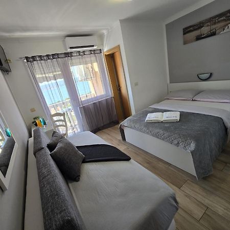 Guest House Berto Crikvenica Eksteriør bilde